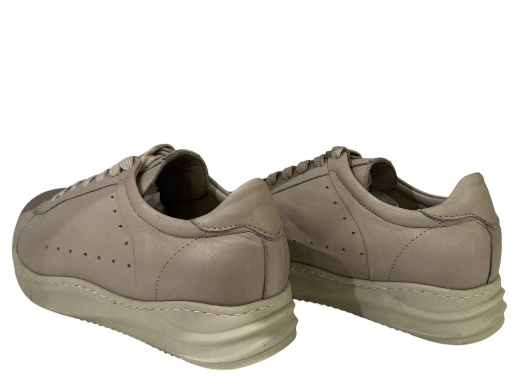 Valerie Low-Top Sneakers: Elevate Your Everyday Style - J-bloomshoes