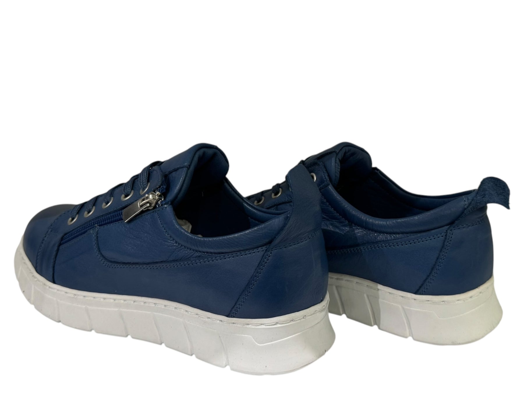 WE-301001 Patricia Low-Top Sneakers: Elevate Your Everyday Style - J-bloomshoes