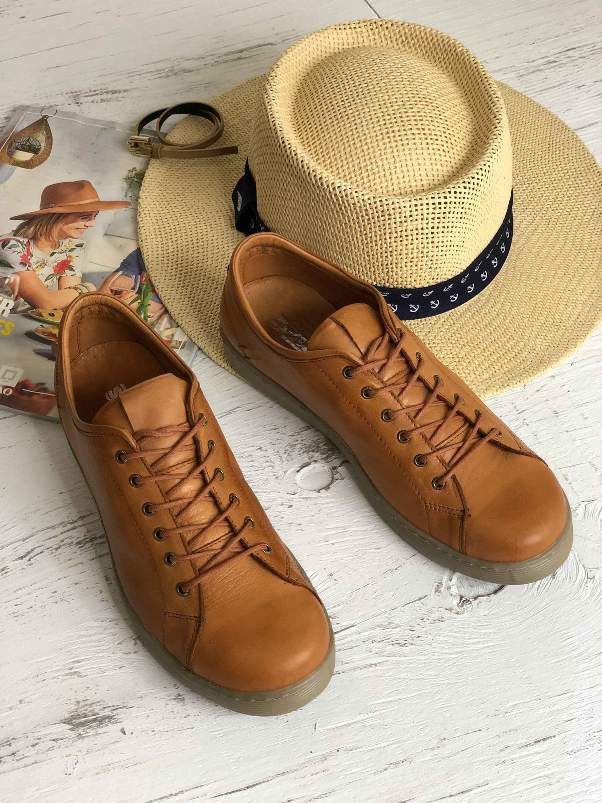 Stylish Women's Leather Sneakers - The Caryl by Spunk - J-bloomshoes