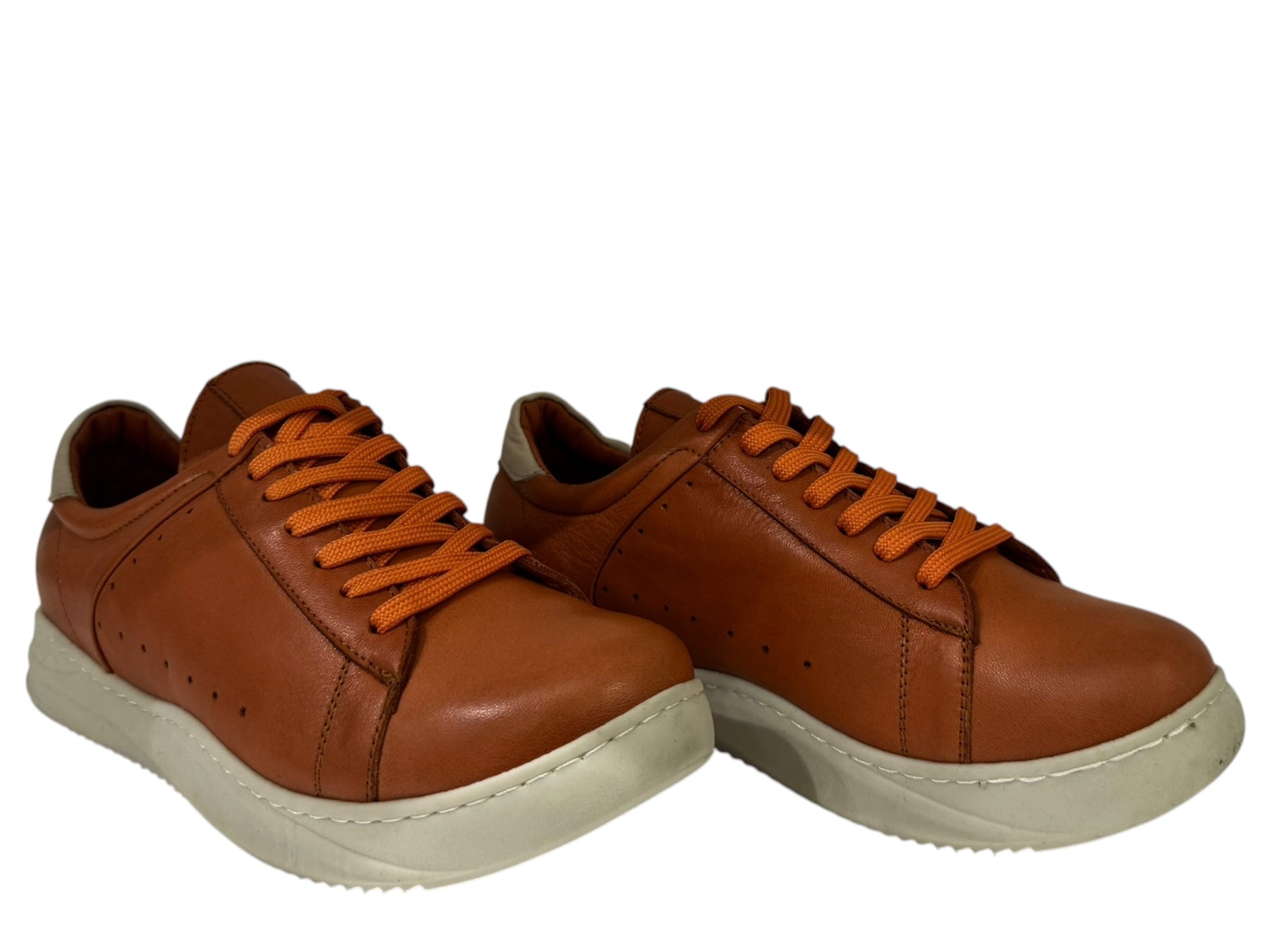 Valerie Low-Top Sneakers: Elevate Your Everyday Style - J-bloomshoes
