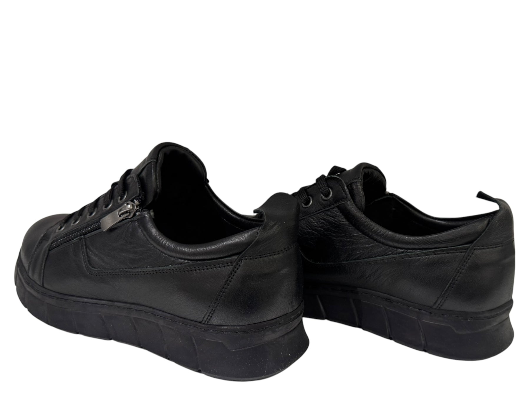 WE-301001 Patricia Low-Top Sneakers: Elevate Your Everyday Style - J-bloomshoes