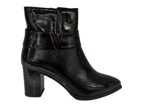 WA-202003 - J-bloomshoes