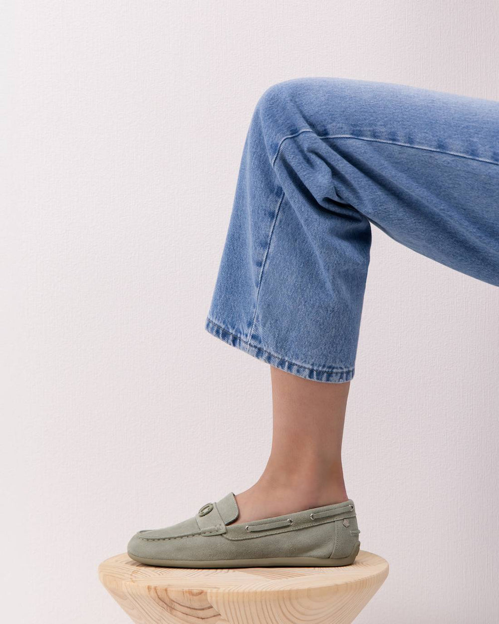 Elegant Women's Moccasins - Comfort Meets Style for Every Occasion - J-bloomshoes